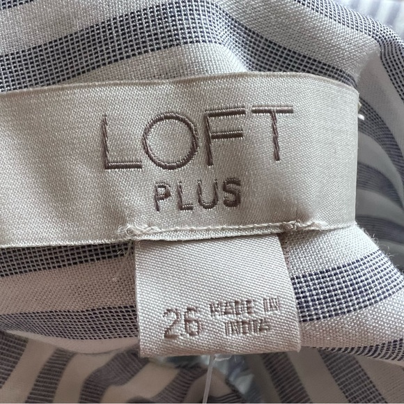 Loft Long Sleeve Spring Popover Blouse Blue & White Stripe Size 26 | NWT - Picture 6 of 11